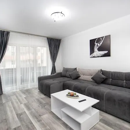 Cozy Apartament Brasov Exterior photo
